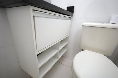 Casa para alugar com 132m², 2 quartos e 2 vagasBanheiro 1