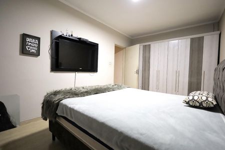 Casa para alugar com 132m², 2 quartos e 2 vagasQuarto 1