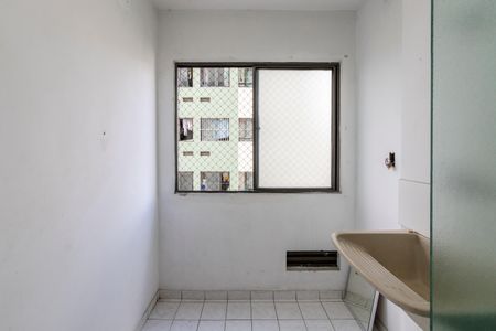Apartamento à venda com 65m², 3 quartos e 1 vaga Apartamento à venda com 65m², 3 quartos e 1 vagaLavanderia