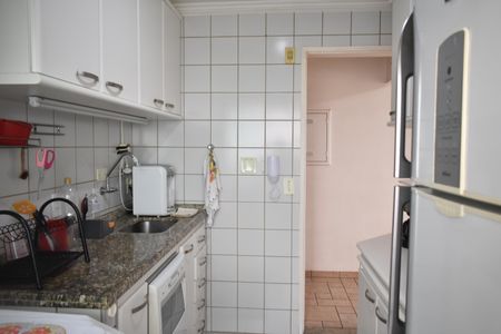 Apartamento à venda com 60m², 2 quartos e 1 vagaCozinha