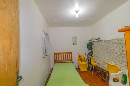 Casa à venda com 290m², 6 quartos e 4 vagasQuarto 2