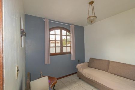 Casa à venda com 290m², 6 quartos e 4 vagasSala