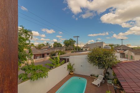 Casa à venda com 290m², 6 quartos e 4 vagasCasa 2/Quarto 1/Vista