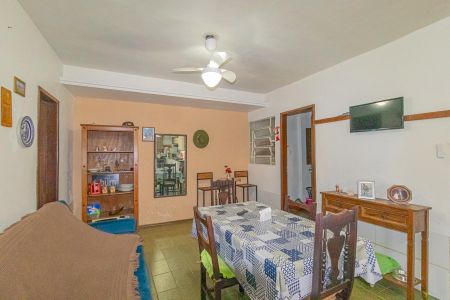 Casa à venda com 290m², 6 quartos e 4 vagasCozinha