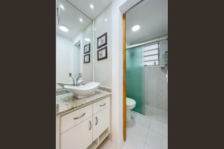 Apartamento à venda com 61m², 3 quartos e 1 vagaBanheiro