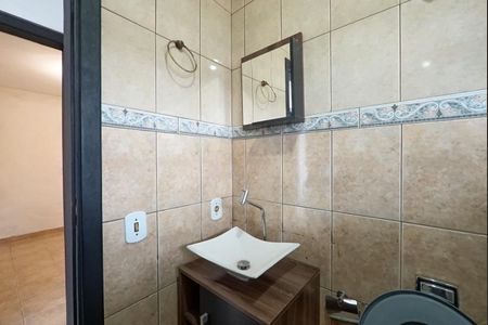 Casa à venda com 132m², 3 quartos e 2 vagasBanheiro 2