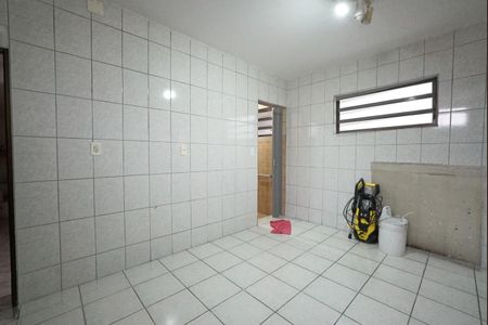 Cozinha de casa à venda com 3 quartos, 132m² em Vila Dom Pedro I, São Paulo