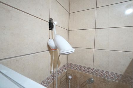 Casa à venda com 132m², 3 quartos e 2 vagasBanheiro