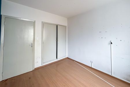 Apartamento à venda com 81m², 2 quartos e sem vaga