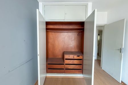 Apartamento à venda com 81m², 2 quartos e sem vaga