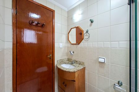 Apartamento para alugar com 90m², 2 quartos e 1 vaga Apartamento para alugar com 90m², 2 quartos e 1 vagaBanheiro da Suíte