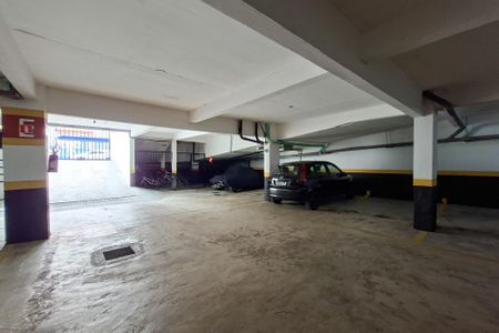 Apartamento para alugar com 90m², 2 quartos e 1 vaga Apartamento para alugar com 90m², 2 quartos e 1 vagaGaragem