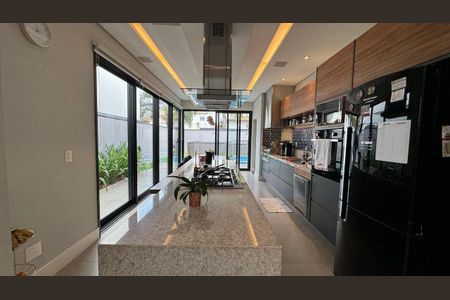 Casa de Condomínio para alugar com 3 quartos, 188m² em Swiss Park, Campinas