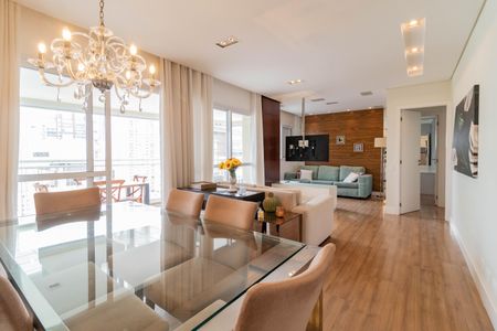 Sala de apartamento para alugar com 2 quartos, 130m² em Lapa, São Paulo