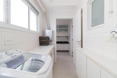Apartamento para alugar com 130m², 2 quartos e 2 vagas Apartamento para alugar com 130m², 2 quartos e 2 vagasÁrea de Serviço