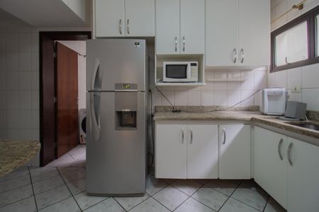 Apartamento para alugar com 147m², 3 quartos e 2 vagasCozinha