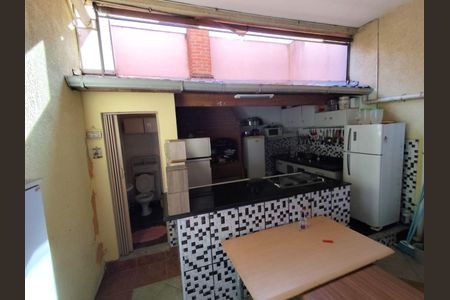 Apartamento à venda com 3 quartos, 200m² em Vila Camilópolis, Santo André