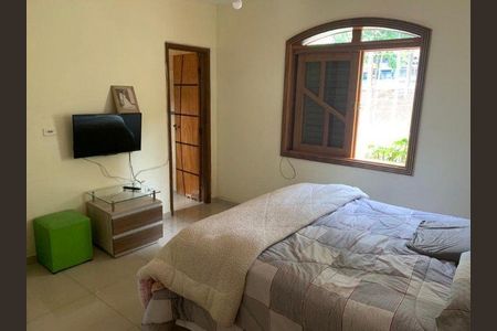 Casa à venda com 4 quartos, 235m² em Jardim Maria Adelaide, São Bernardo do Campo