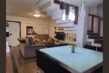 Casa à venda com 4 quartos, 269m² em Conjunto Residencial Brasilia, São Bernardo do Campo