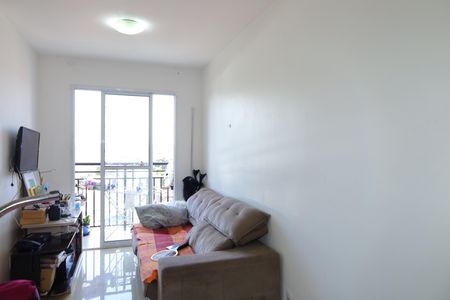 Sala de apartamento para alugar com 2 quartos, 45m² em Itaquera, São Paulo