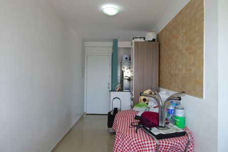 Sala de apartamento para alugar com 2 quartos, 45m² em Itaquera, São Paulo