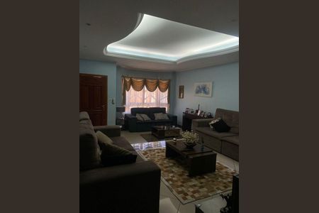 Casa à venda com 3 quartos, 315m² em Campestre, Santo André