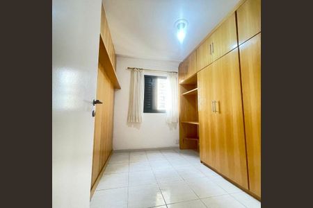 Apartamento à venda com 3 quartos, 74m² em Vila Sao Domingos, São Paulo