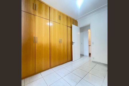 Apartamento à venda com 3 quartos, 74m² em Vila Sao Domingos, São Paulo