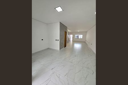 Casa à venda com 3 quartos, 155m² em Parque das Nações, Santo André