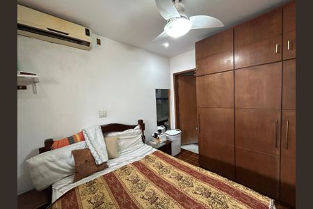 Casa para alugar com 220m², 3 quartos e 2 vagasSuíte 1
