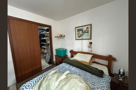 Casa para alugar com 220m², 3 quartos e 2 vagasSuíte 2