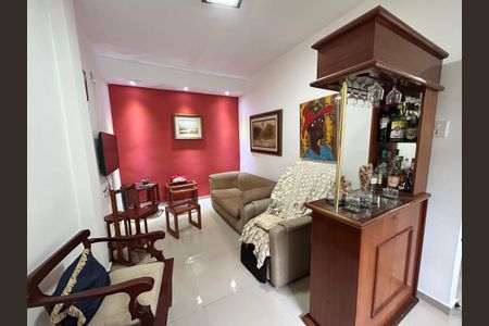 Sala de casa para alugar com 3 quartos, 220m² em Praça Seca, Rio de Janeiro