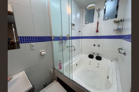 Casa para alugar com 220m², 3 quartos e 2 vagasBanheiro da Suíte 1