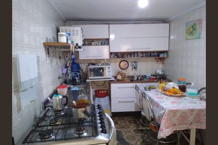 Casa à venda com 3 quartos, 180m² em Vila Lageado, São Paulo