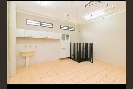 Casa à venda com 3 quartos, 268m² em Parque João Ramalho, Santo André