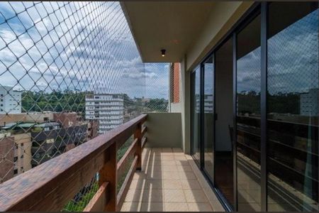 Apartamento à venda com 232m², 3 quartos e 4 vagas