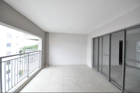 Apartamento à venda com 129m², 3 quartos e 2 vagasVaranda