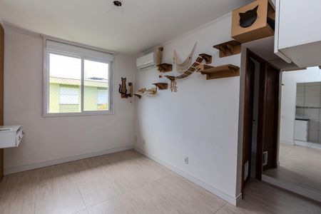 Sala de apartamento para alugar com 1 quarto, 35m² em Vila Nova, Porto Alegre