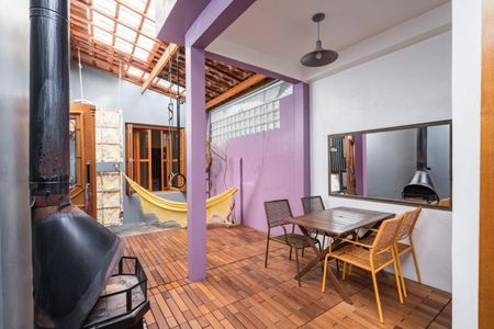 Casa à venda com 2 quartos, 126m² em Pompeia, São Paulo