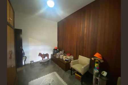 Casa à venda com 360m², 3 quartos e 4 vagas