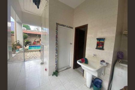 Casa à venda com 360m², 3 quartos e 4 vagas