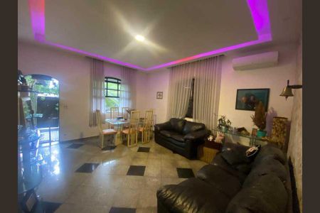 Casa à venda com 3 quartos, 360m² em Freguesia (Ilha do Governador), Rio de Janeiro