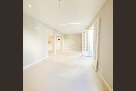Apartamento à venda com 106m², 2 quartos e 2 vagas