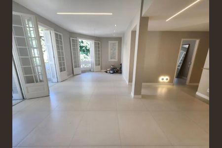 Apartamento à venda com 106m², 2 quartos e 2 vagas