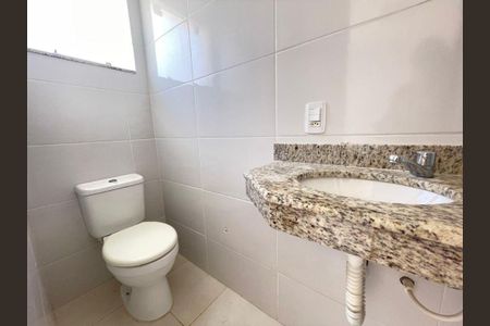 Casa à venda com 2 quartos, 75m² em Engenho do Mato, Niterói