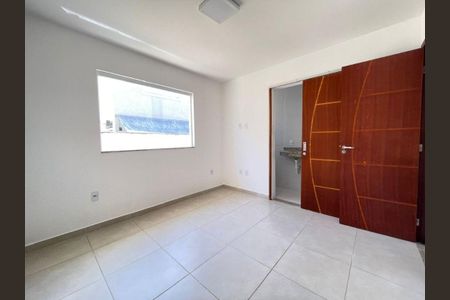 Casa à venda com 2 quartos, 75m² em Engenho do Mato, Niterói