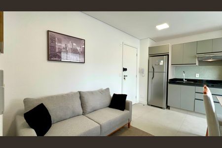 Sala de apartamento para alugar com 2 quartos, 46m² em Pinheiros, São Paulo