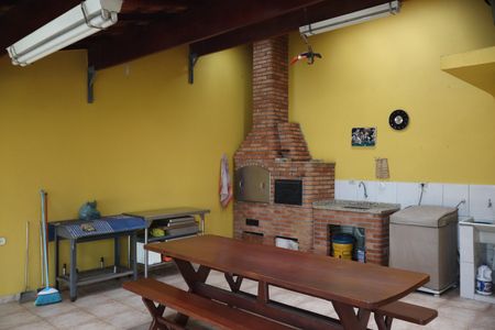 Casa à venda com 400m², 3 quartos e 4 vagasArea de Serviço e Varanda Gourmet 