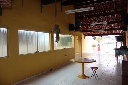 Casa à venda com 400m², 3 quartos e 4 vagasArea de Serviço e Varanda Gourmet 