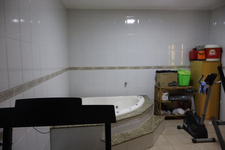 Casa à venda com 400m², 3 quartos e 4 vagasHidro 